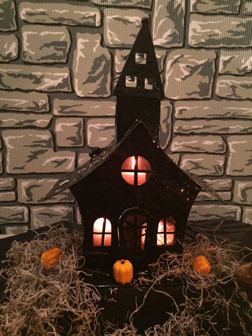 "Purple Haze Halloween Shack" Halloween tea light holder