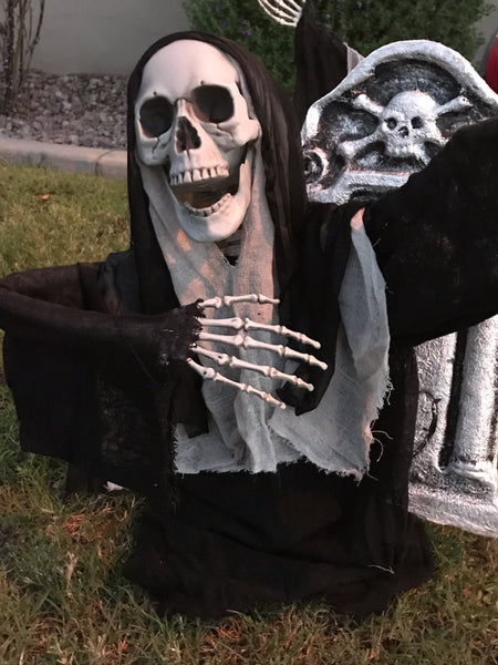 "Sister Skelter"- The Grave Yard Shift Collection- Outdoor Halloween Decoration